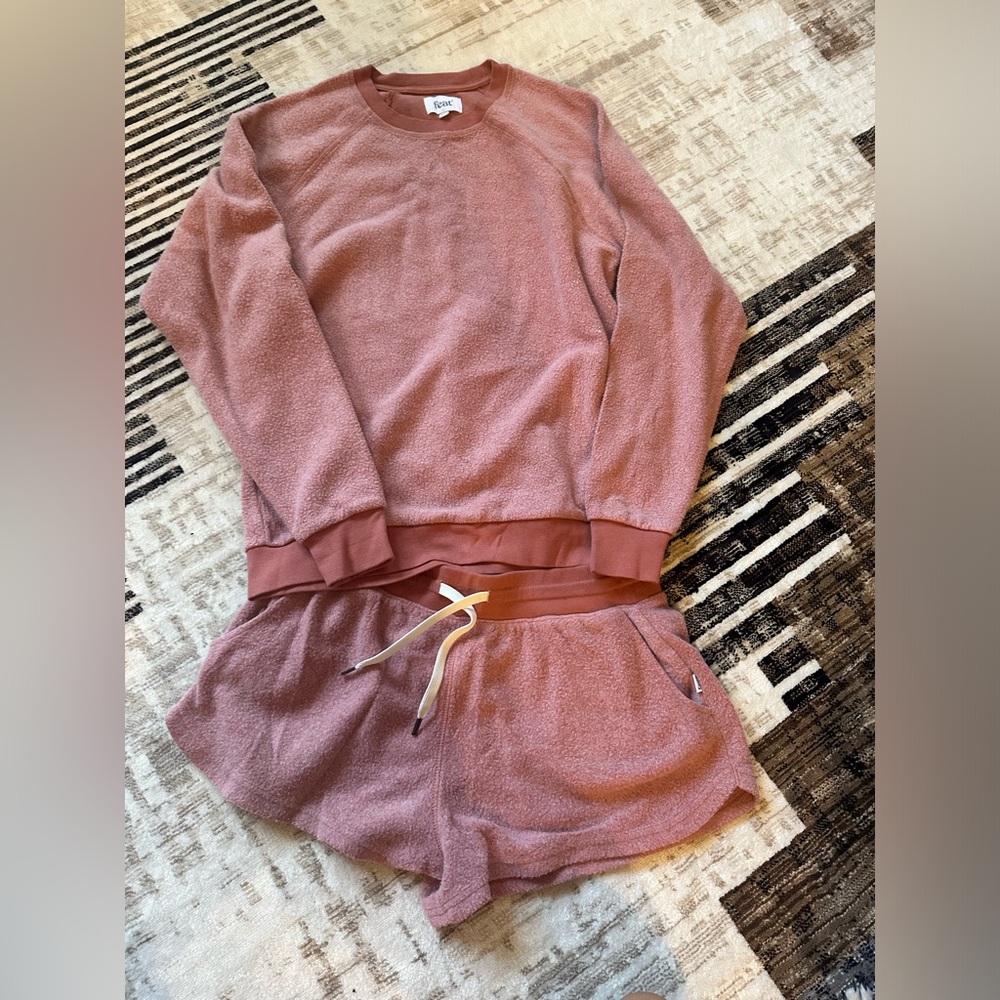 feat outfit